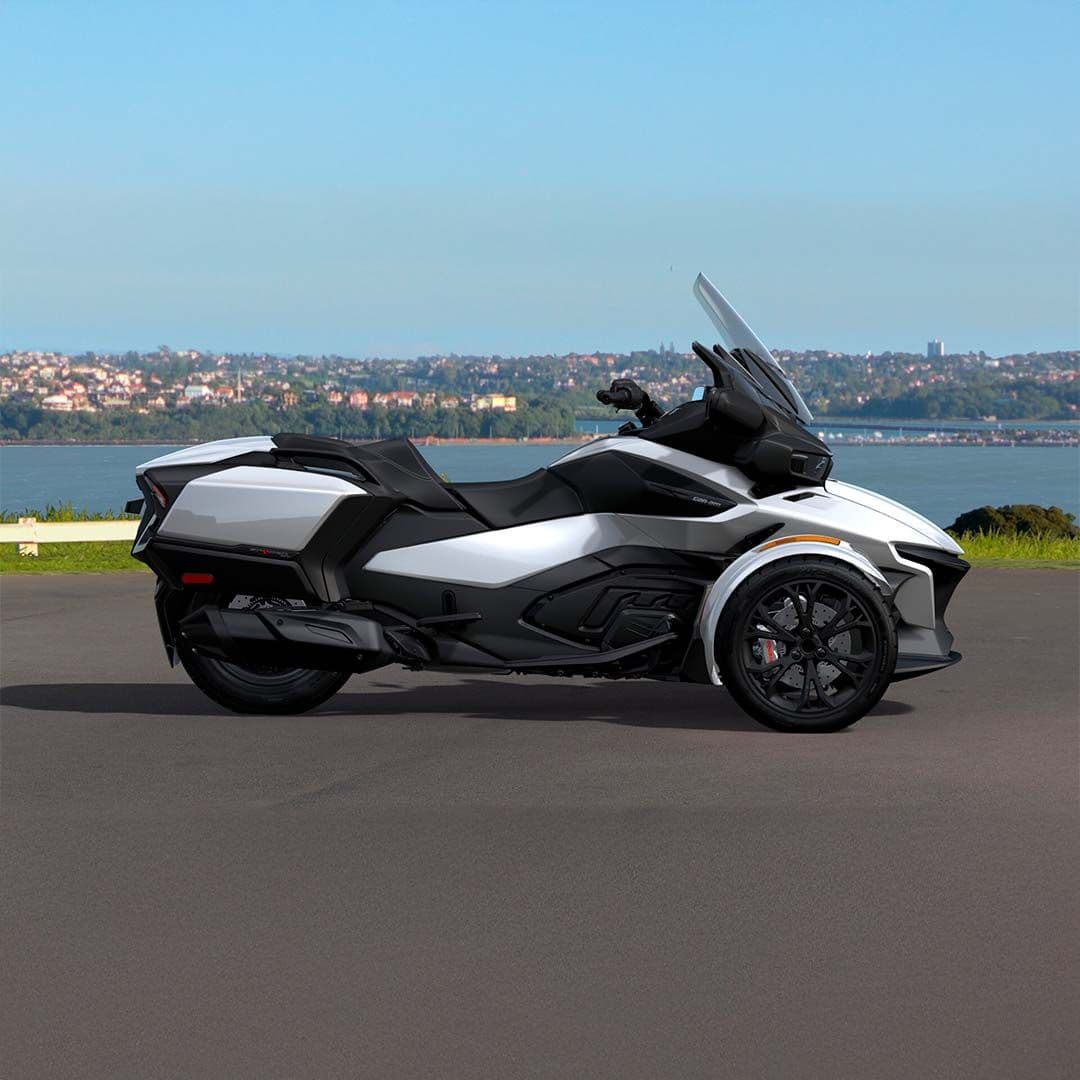 CAN-AM SPYDER RT 2025