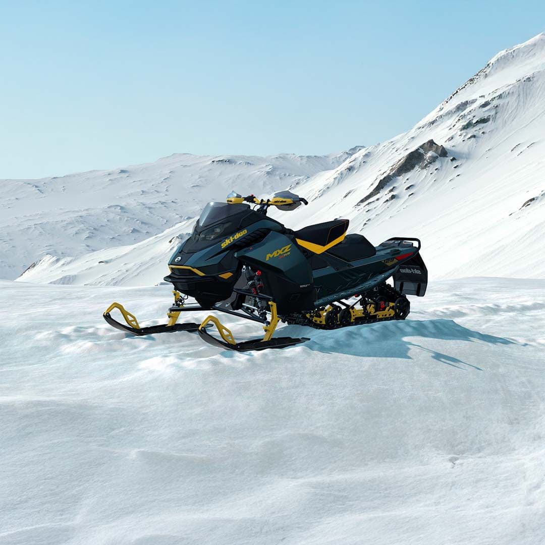SKI-DOO MXZ X-RS 2026 — Black